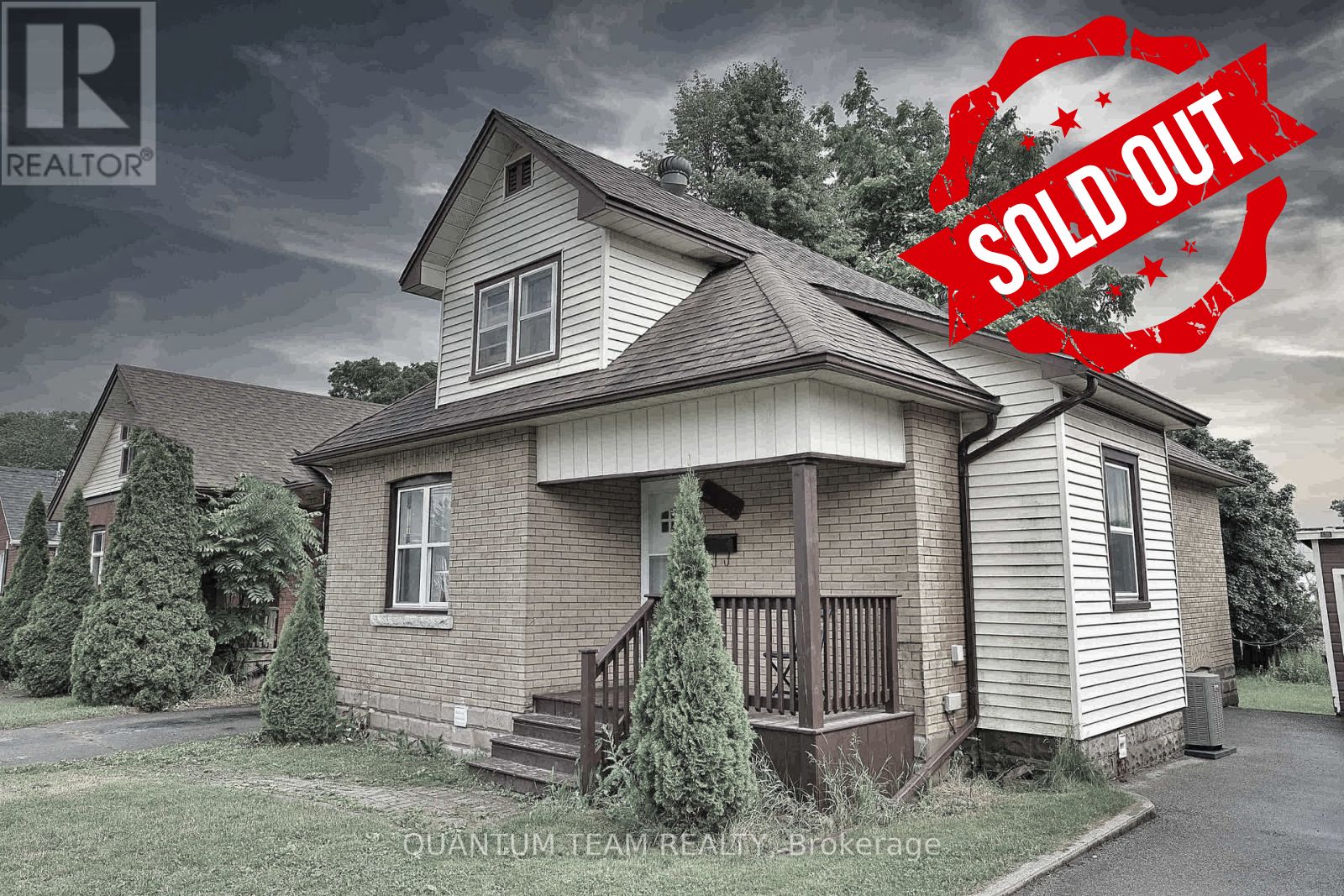 Niagara Falls (216 – Dorchester), Ontario L2G1Y7 Sold out